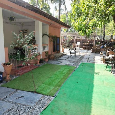 Streetmates Hostel Anjuna Ngoại thất bức ảnh