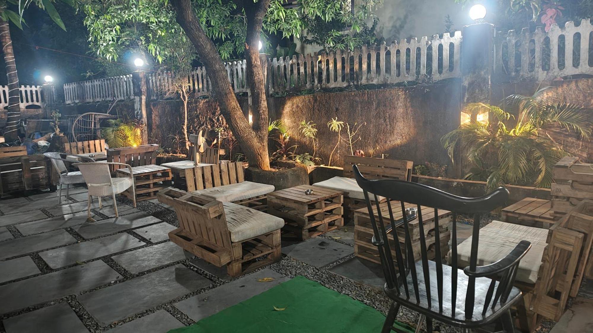 Streetmates Hostel Anjuna Ngoại thất bức ảnh
