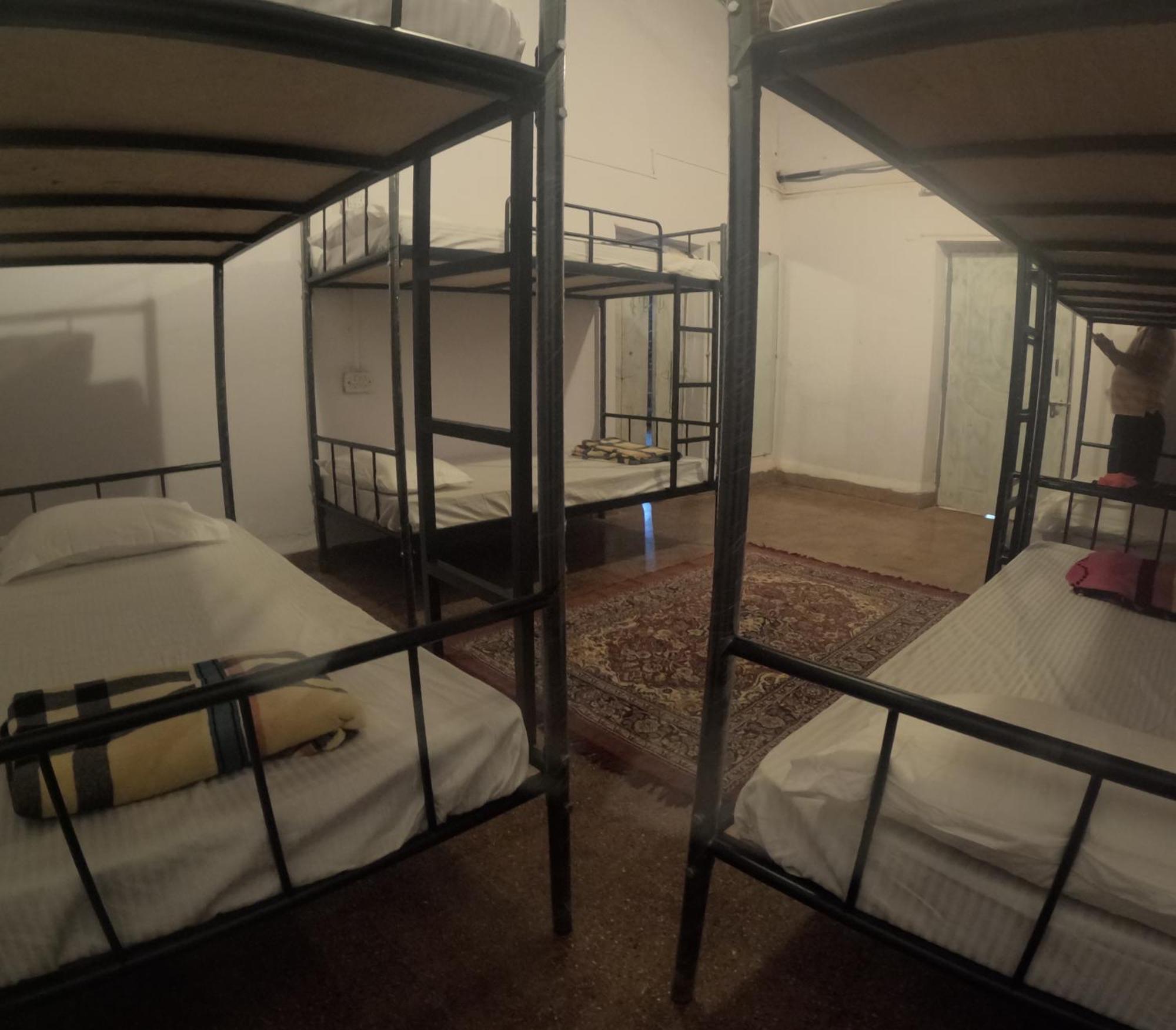 Streetmates Hostel Anjuna Ngoại thất bức ảnh